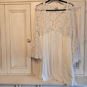 Artistic Works By Lu Ivory Gauze & Lace Baby Doll Top XXL